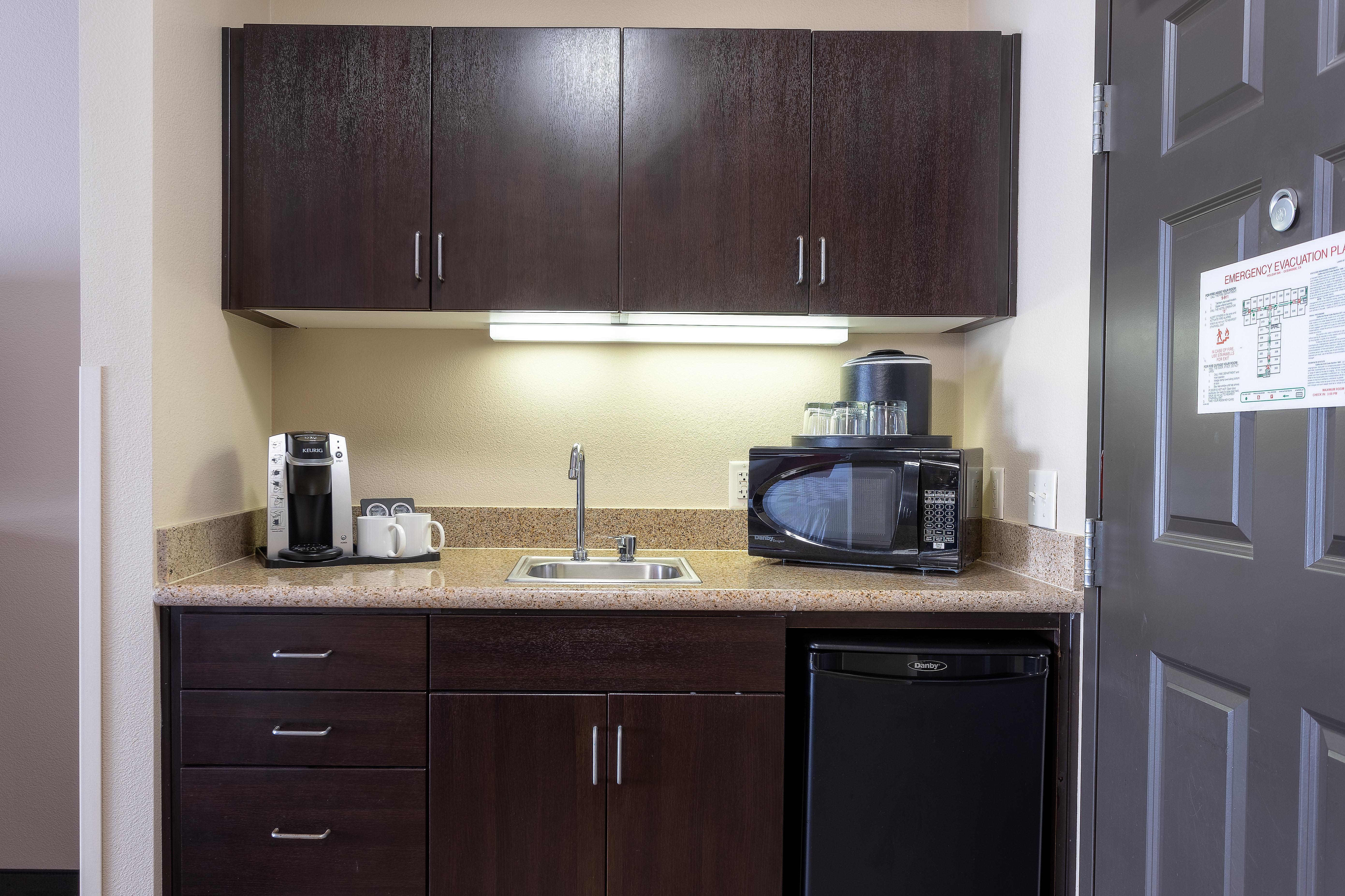 Holiday Inn Oceanside Marina Camp Pendleton By Ihg Buitenkant foto