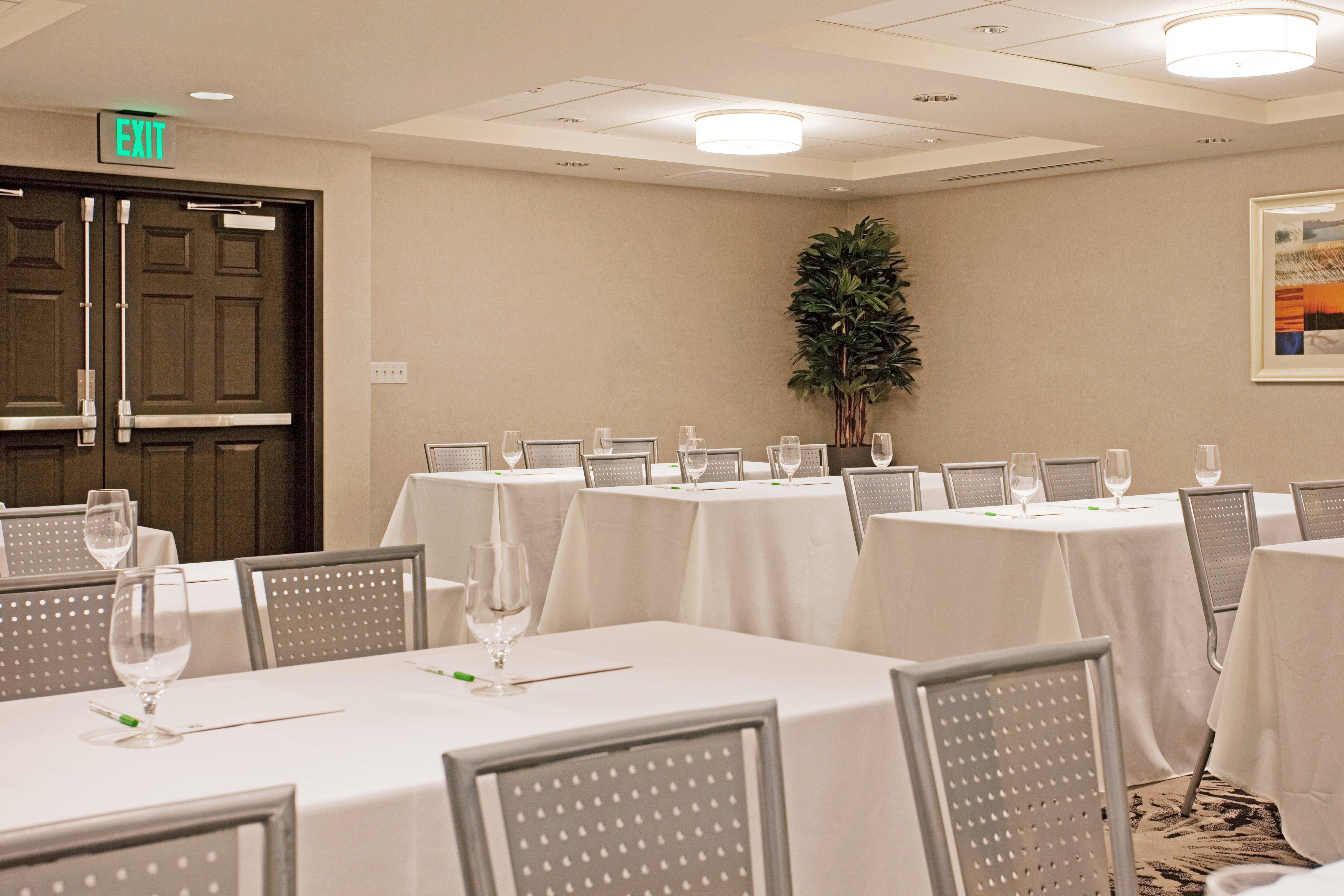 Holiday Inn Oceanside Marina Camp Pendleton By Ihg Restaurant foto