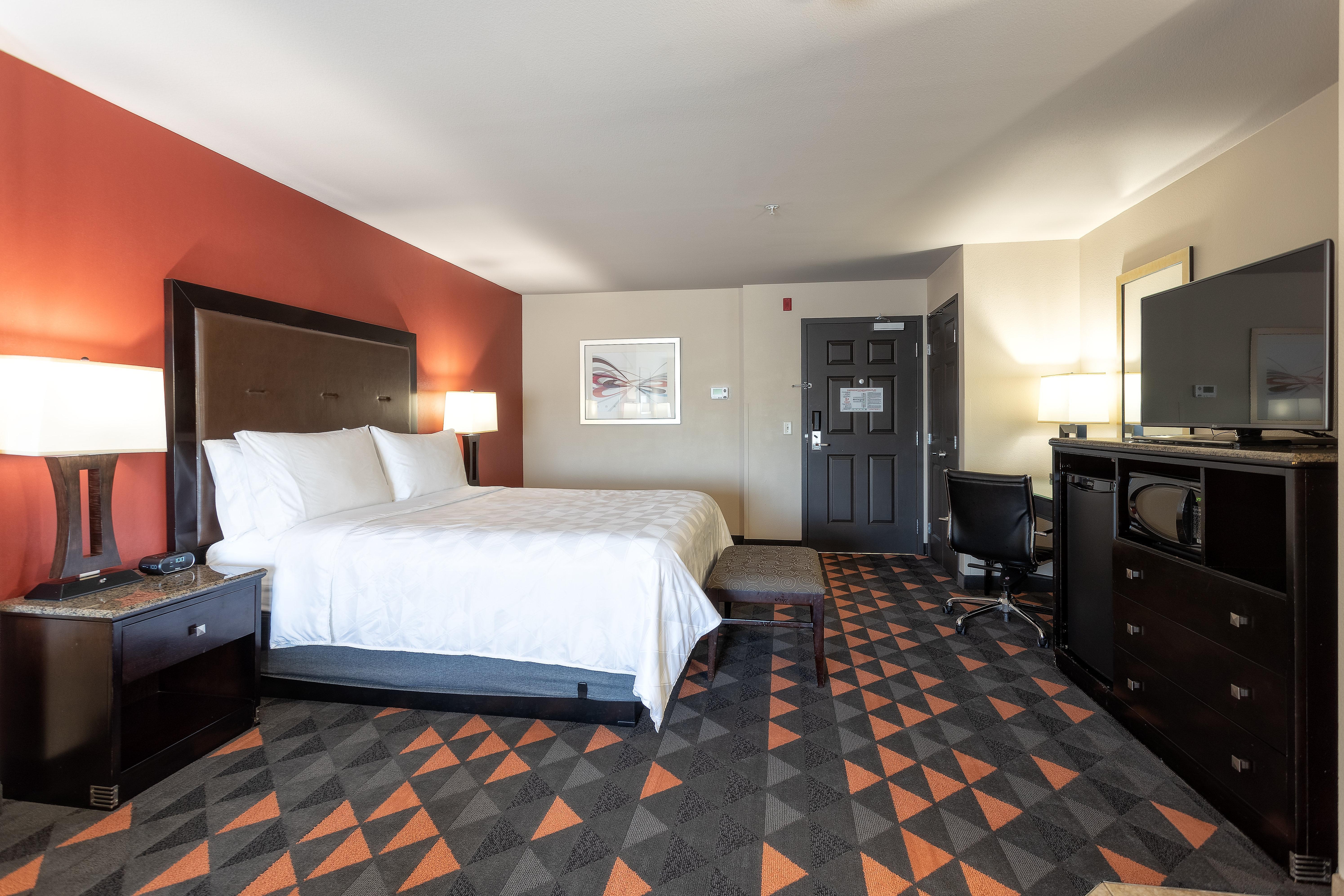 Holiday Inn Oceanside Marina Camp Pendleton By Ihg Buitenkant foto