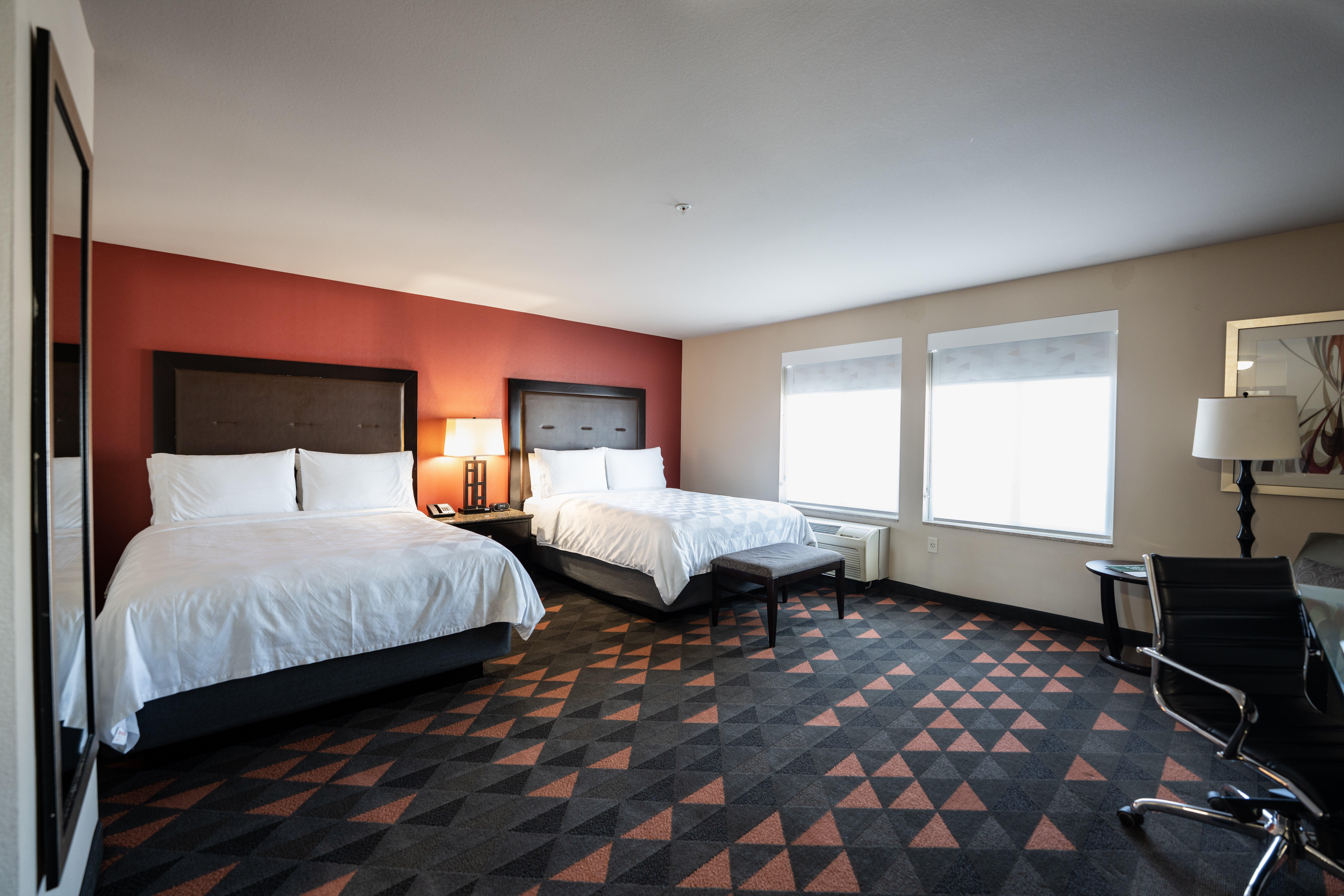 Holiday Inn Oceanside Marina Camp Pendleton By Ihg Buitenkant foto