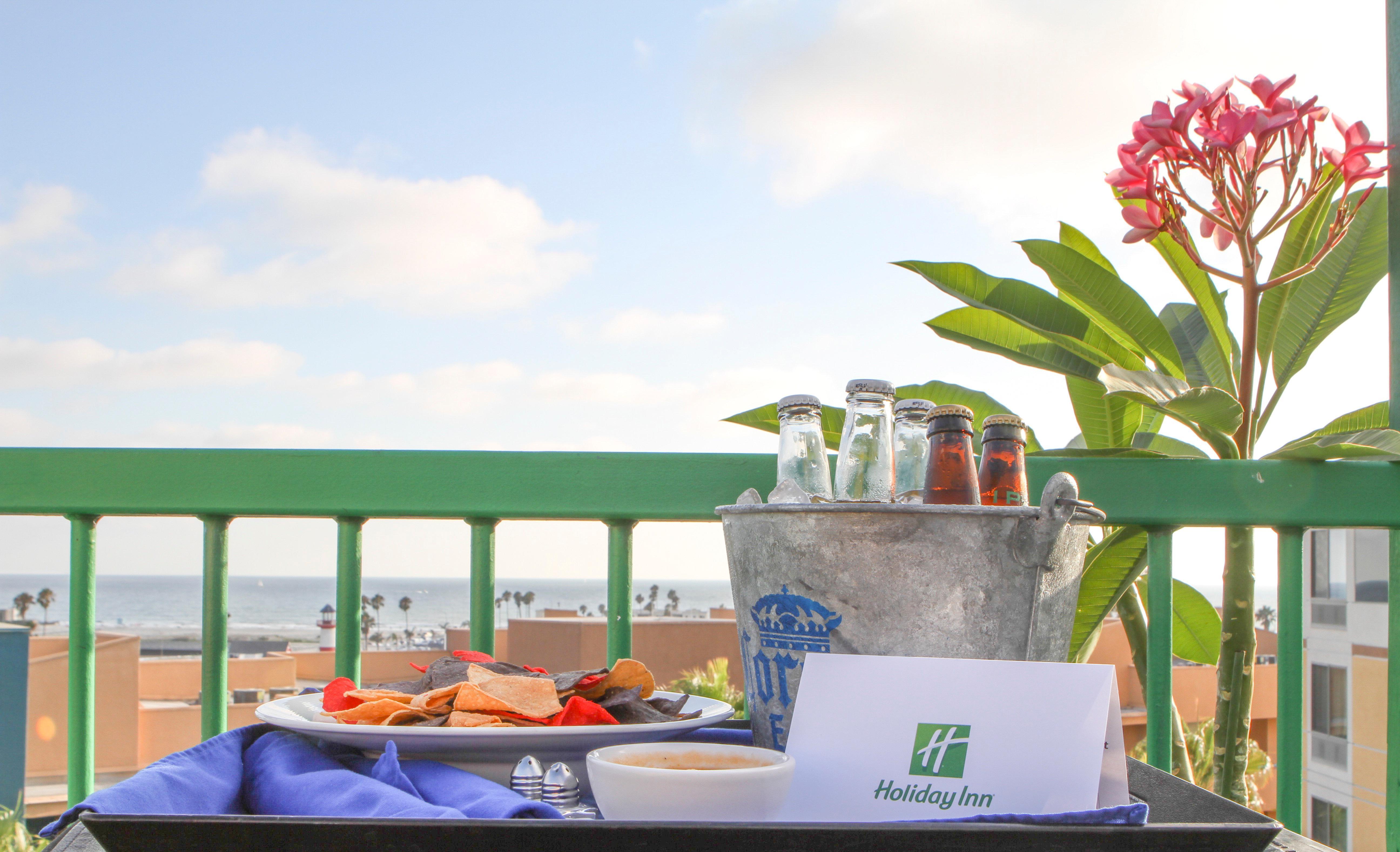 Holiday Inn Oceanside Marina Camp Pendleton By Ihg Buitenkant foto